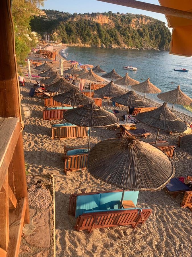 Hotel Potami Beach - Mondi Goro Himare Exterior foto