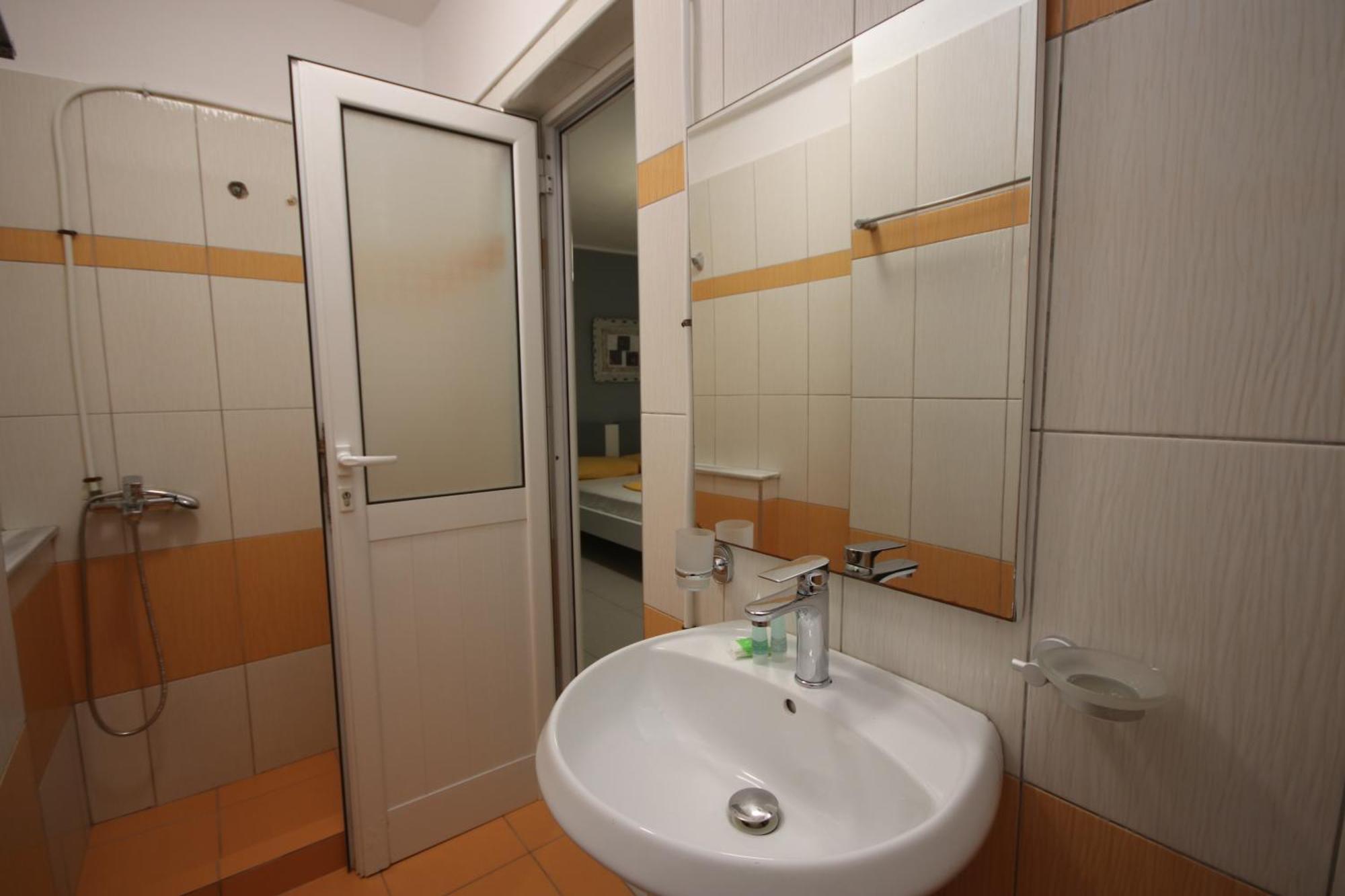 Hotel Potami Beach - Mondi Goro Himare Exterior foto